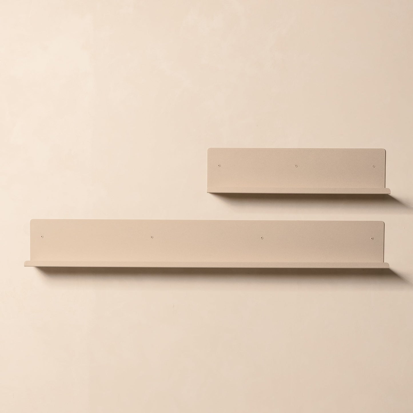 FOLD Display Ledge 600