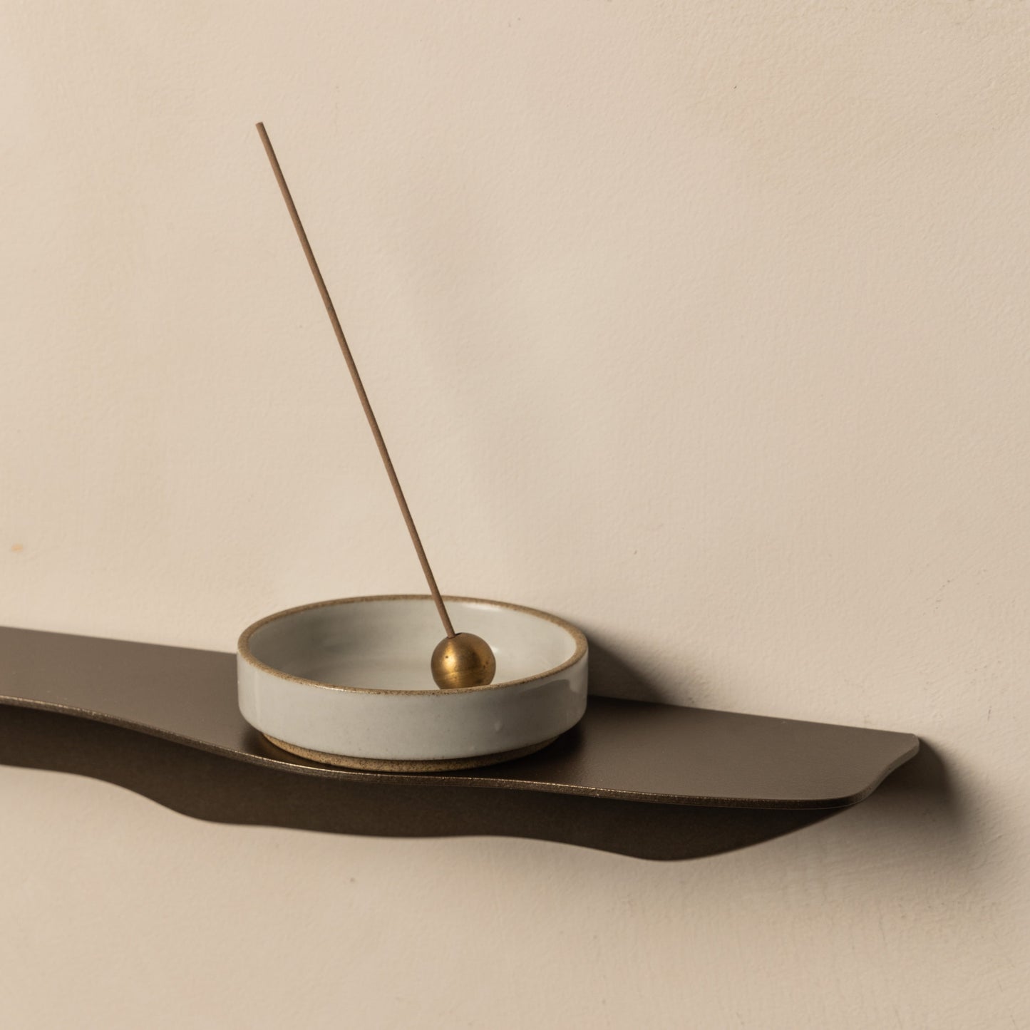 FOLD Wavy Shelf 350