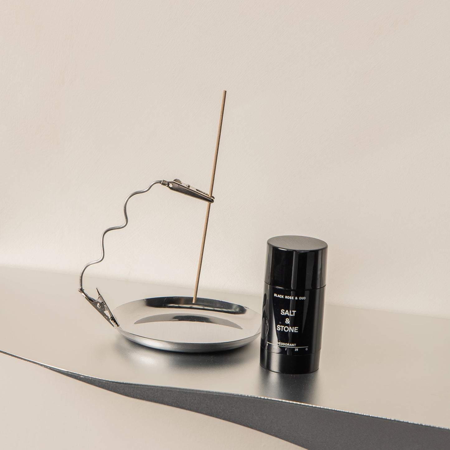 FOLD Wavy Shelf 950