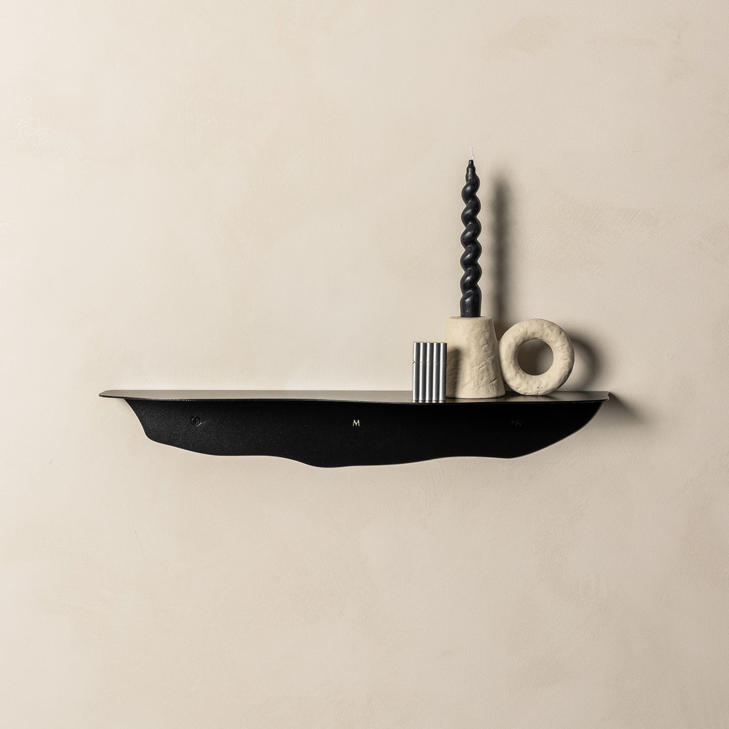 FOLD Wavy Shelf 550