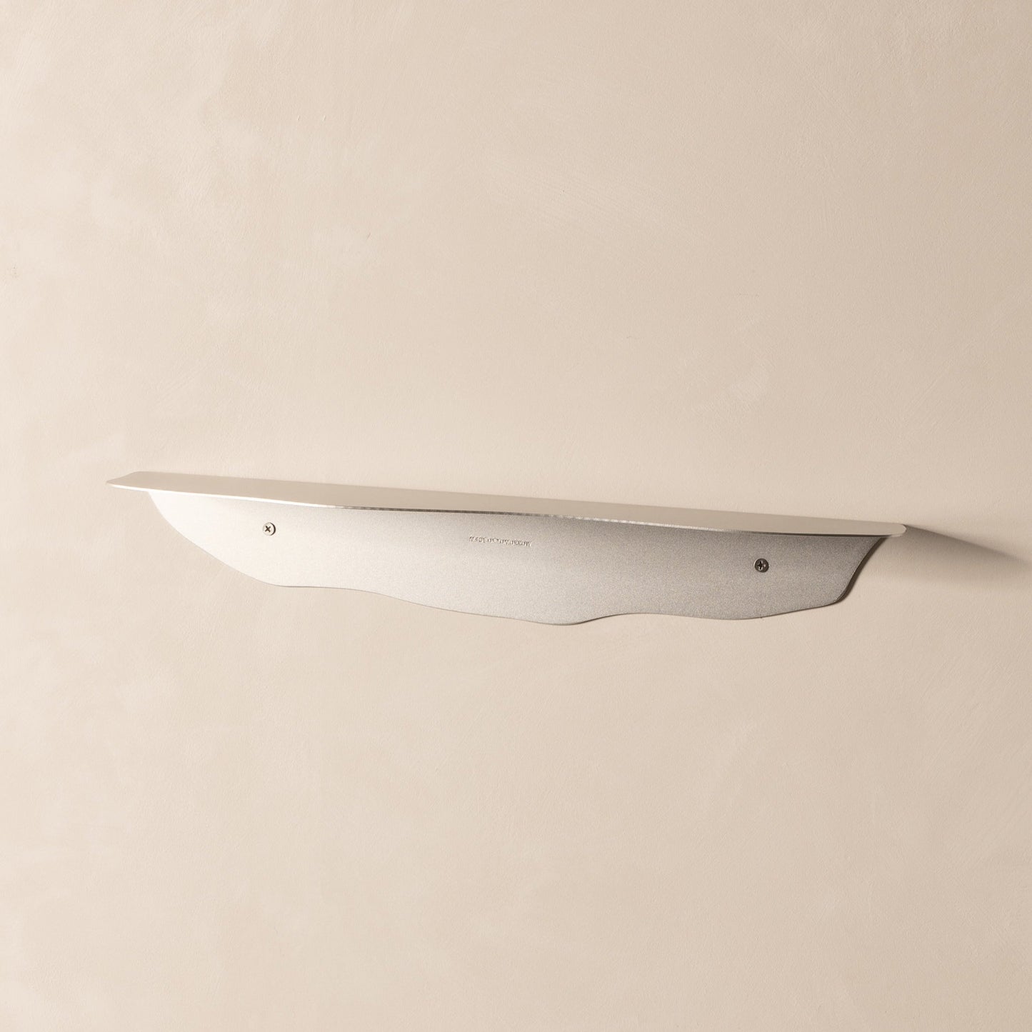 FOLD Wavy Shelf 550