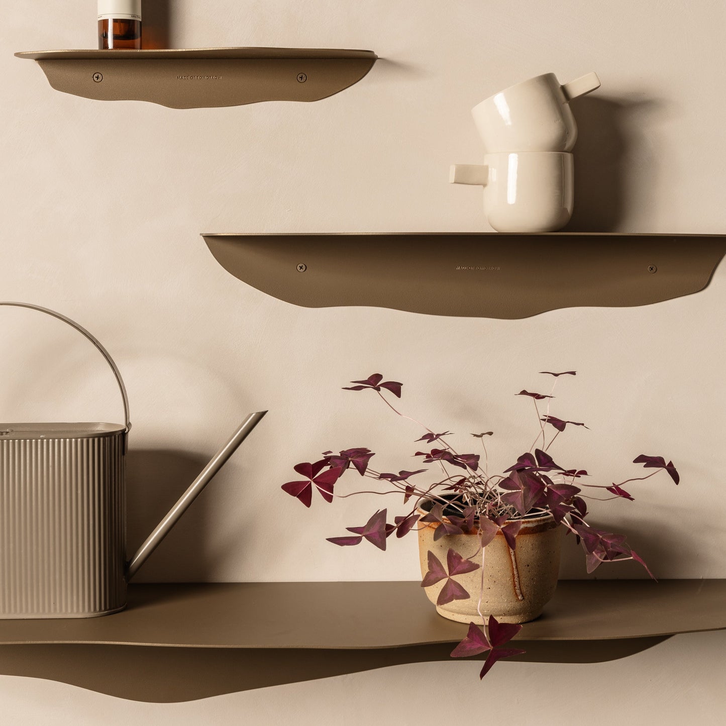 FOLD Wavy Shelf 950
