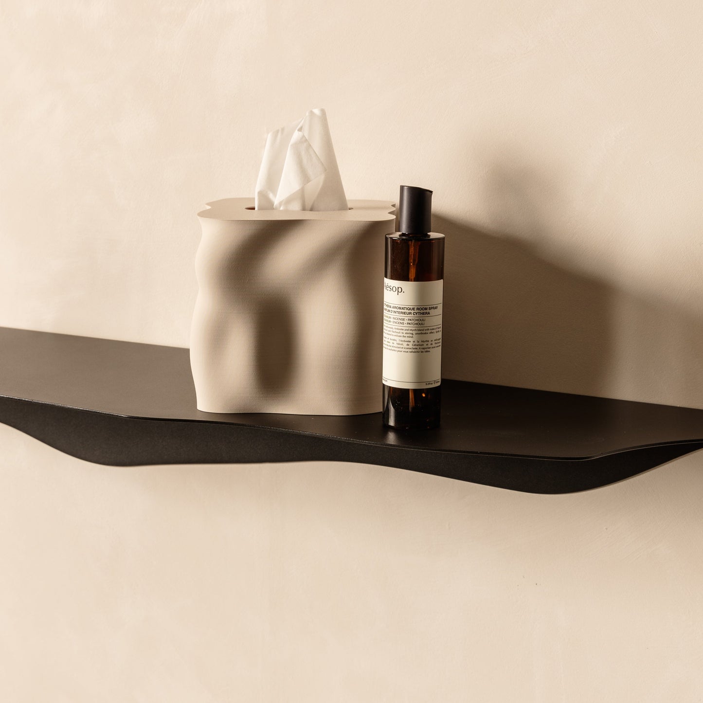 FOLD Wavy Shelf 950