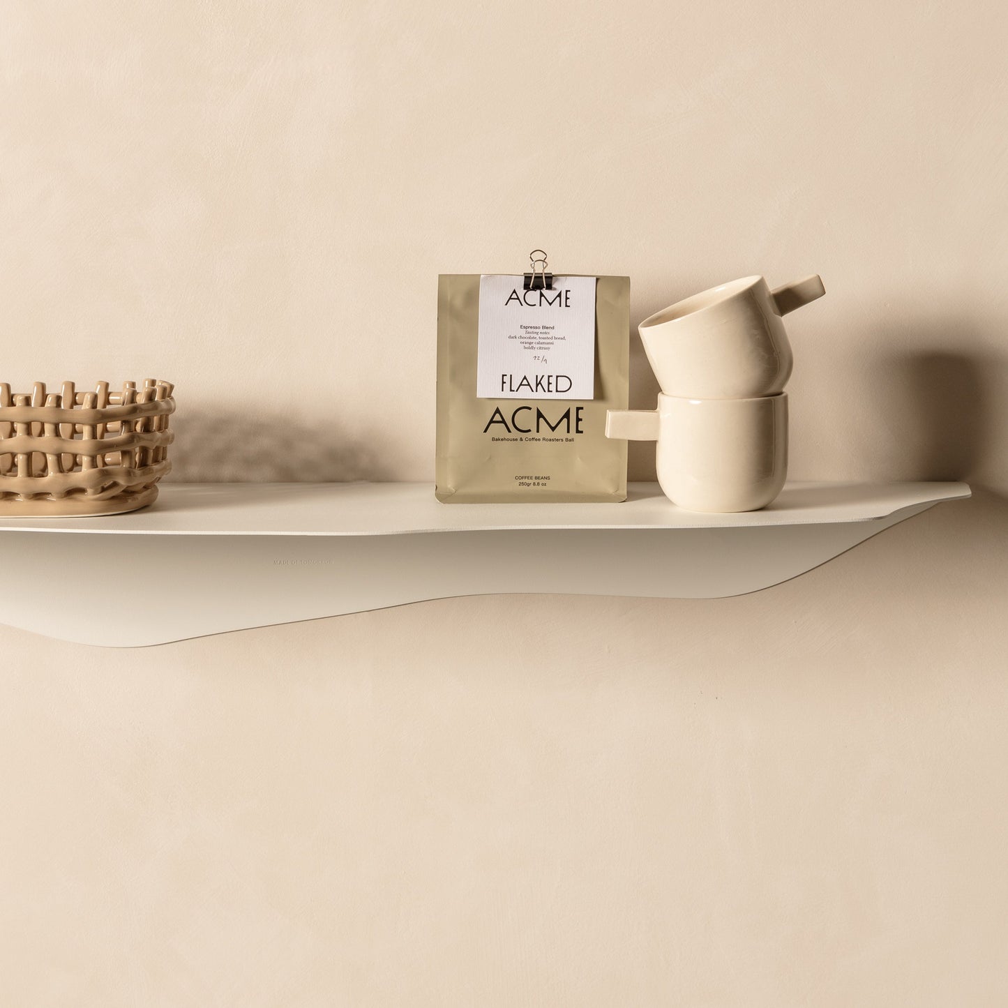 FOLD Wavy Shelf 950